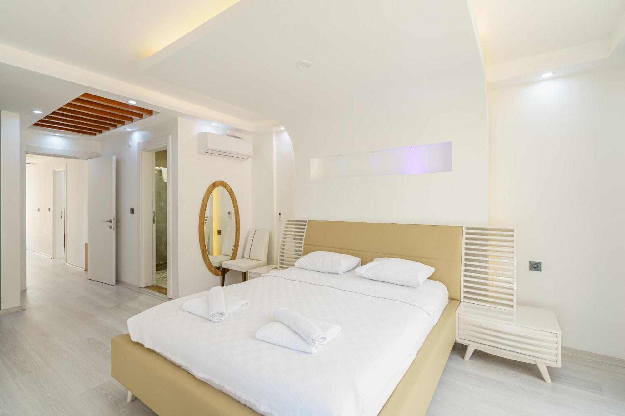 Luxury Villa Ada Marin Kusadası Exterior foto